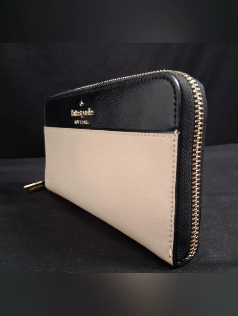 KateSpade Staci Colorblock Large Continental Wallet Beige/Black Saffiano Leather
